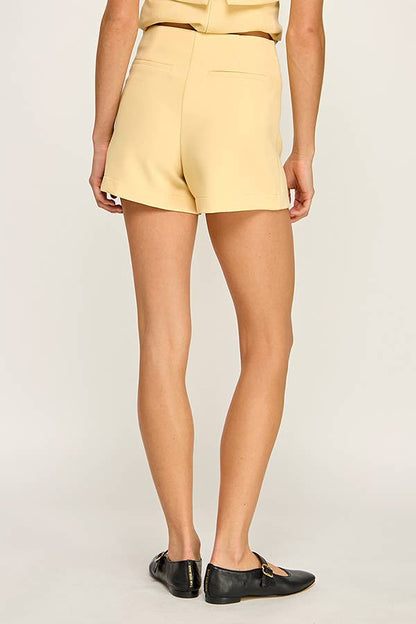 ASYMMETRIC WRAP MINI SKORT: Butter Yellow / S