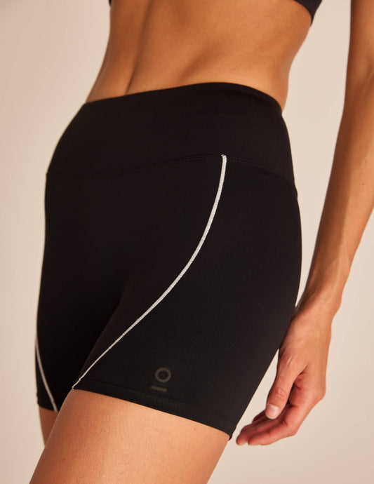 The Trace Biker Shorts: Black / S
